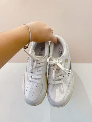 Tênis branco Fila origens 37