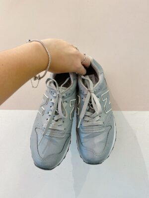 Tênis prata new balance 500 36