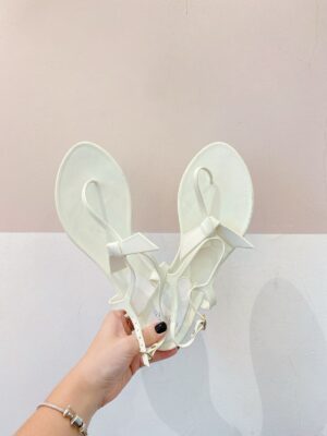 Rasteira gelo lacinho Alexandre Birman 37/38