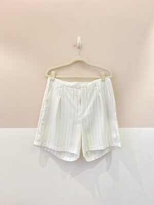 Bermuda branca risca C&A 40