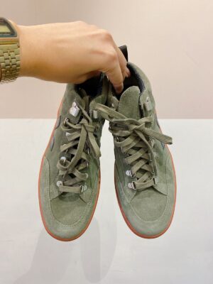 Tênis cano alto verde suede Vert 35