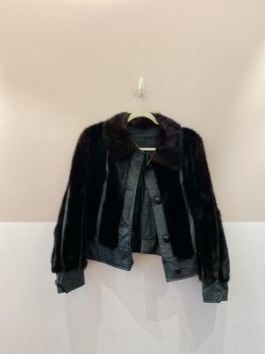 Jaqueta couro preta pelos P