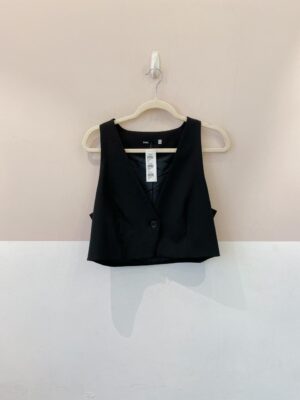 Colete preto curto Pool G