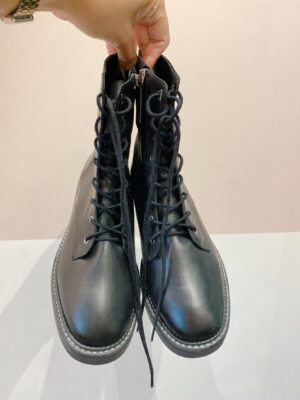 Coturno preto cadarço Schutz 36