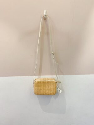 Bolsinha tiracolo palha Arezzo