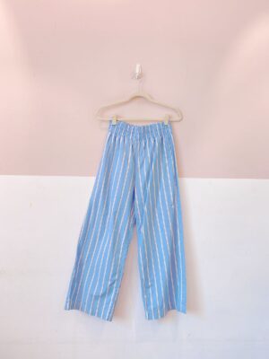 Calça pantacourt azul listrada Rio de Jas P