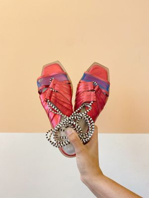 Sandalia metalizada rosa Manolita 36