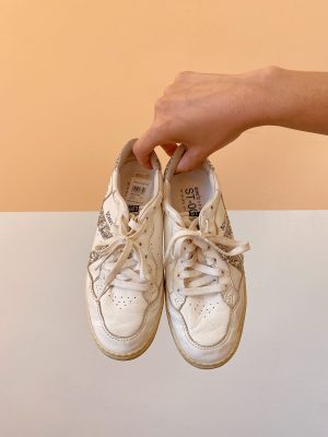 Tênis off brilhos Schutz 34