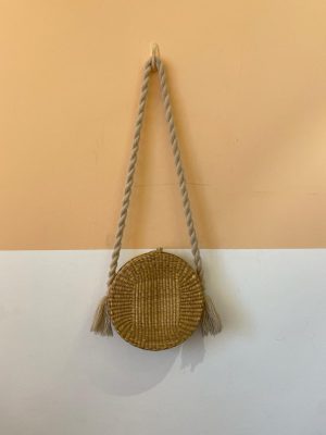 Bolsa redonda palha alça corda Nannacay