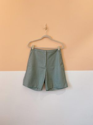 Bermuda azul couro fake Gule 38