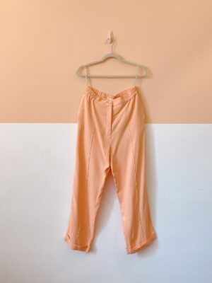 Calça laranja NV 38