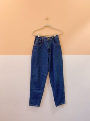 Calça jeans escura NV 36