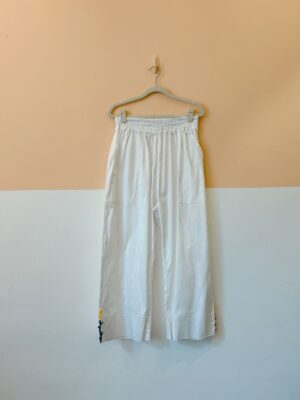 Calça off aplicações EVE G